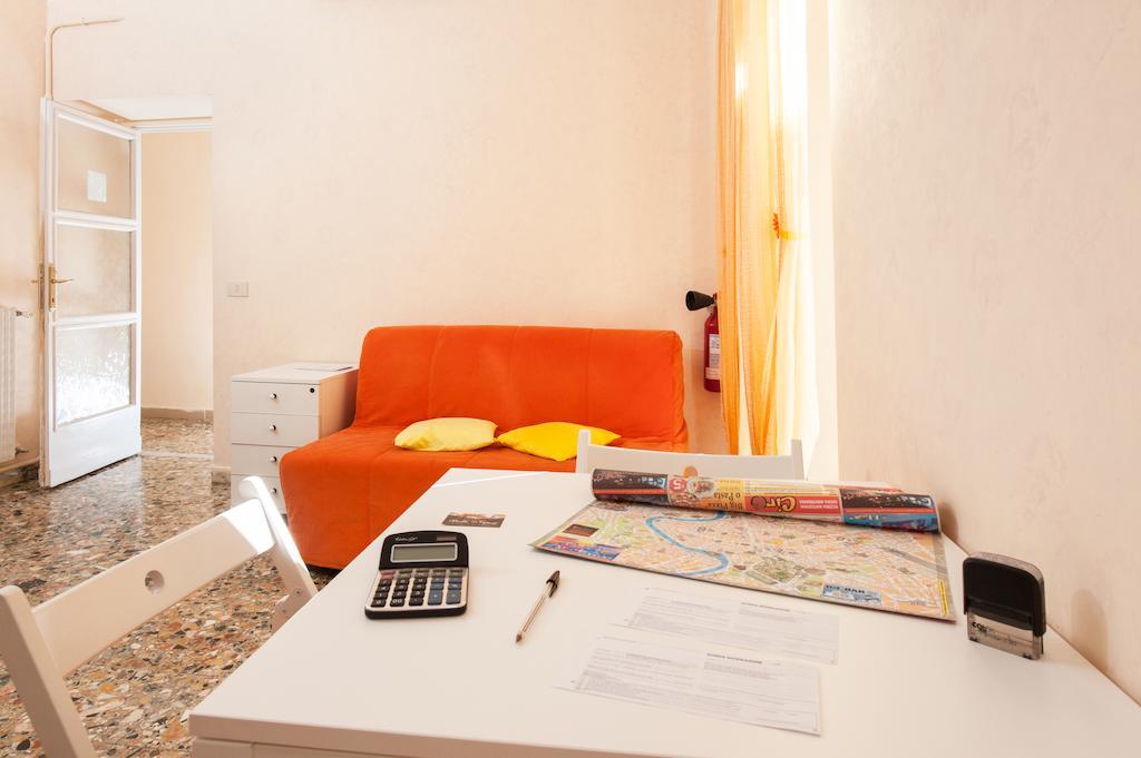 Trinity Guest House Rome Bagian luar foto