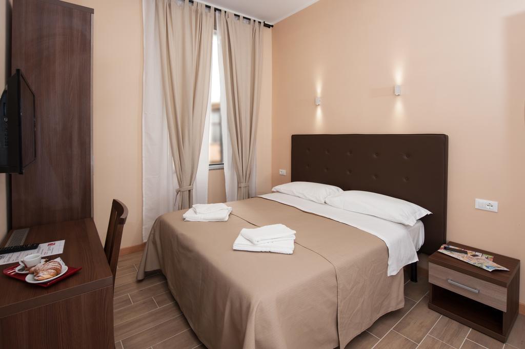 Trinity Guest House Rome Bagian luar foto