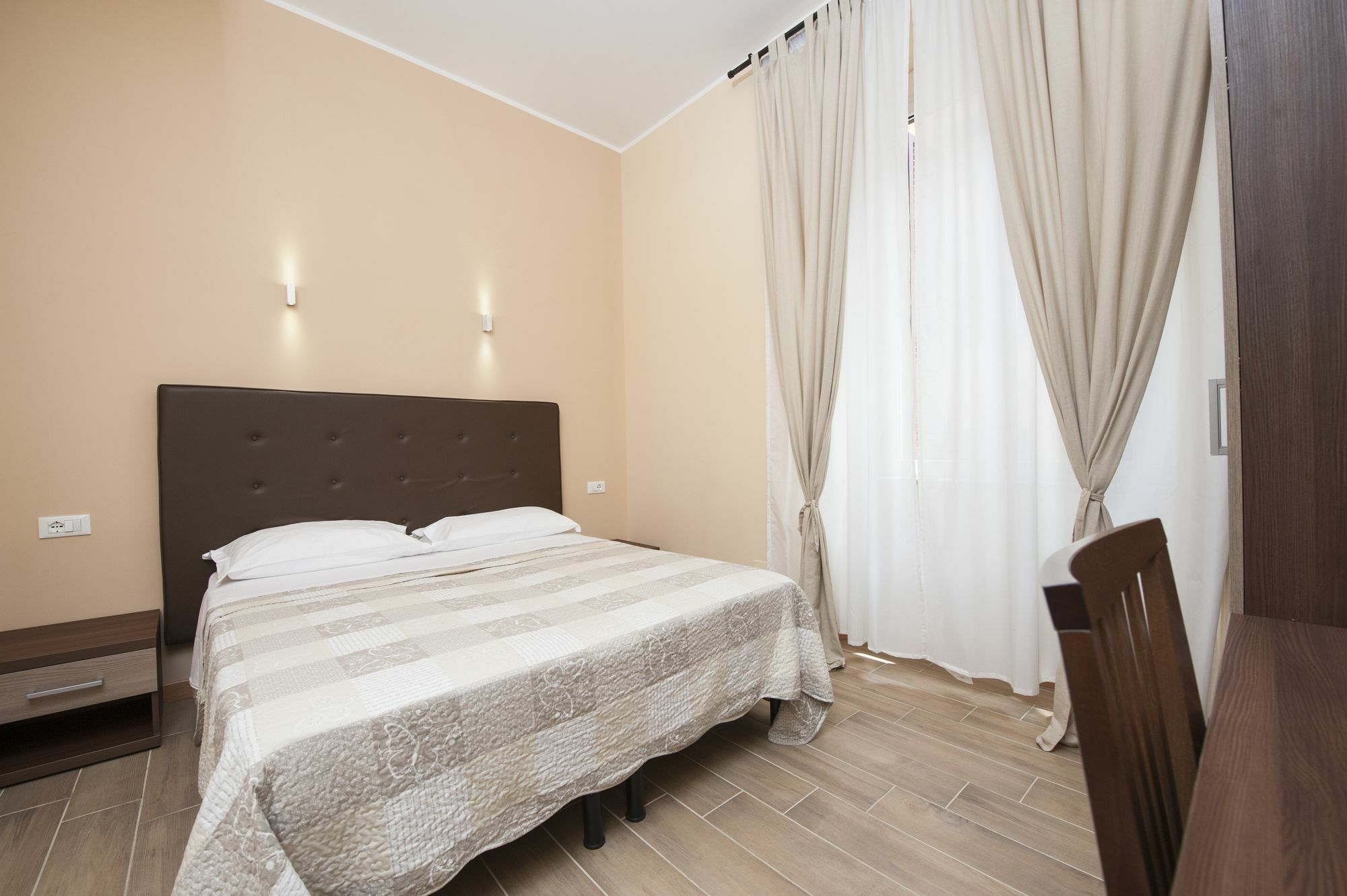 Trinity Guest House Rome Bagian luar foto